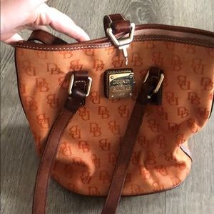 Dooney and Bourke shoulder bag